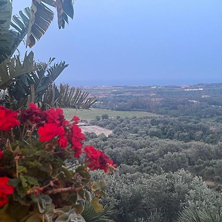 Agriturismo Catena Ciro Kültér fotó